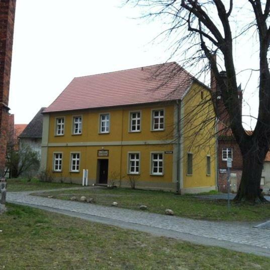 Burgpension Gardelegen Extérieur photo